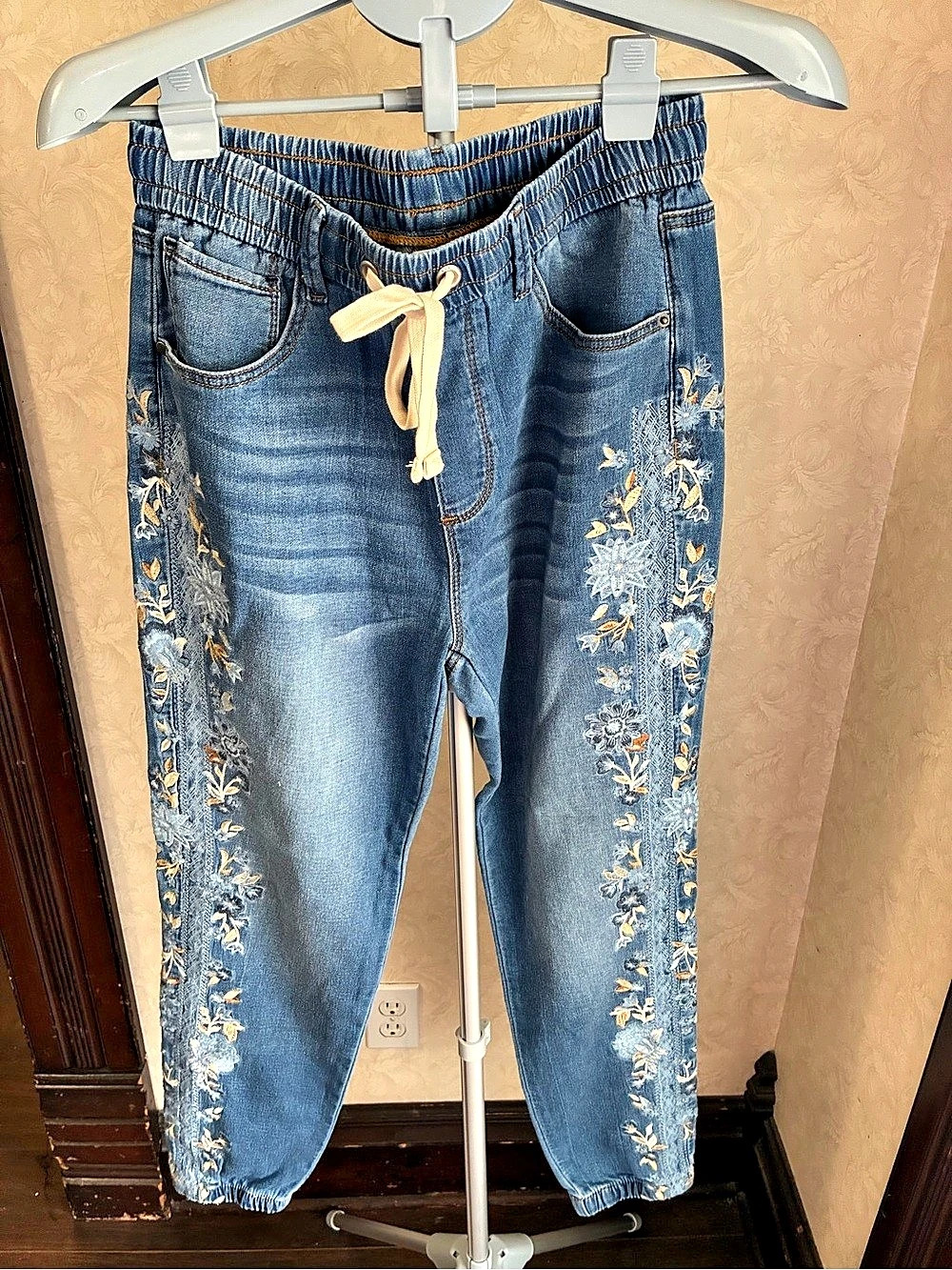 Driftwood Embroidered Denim Joggers Blue Large